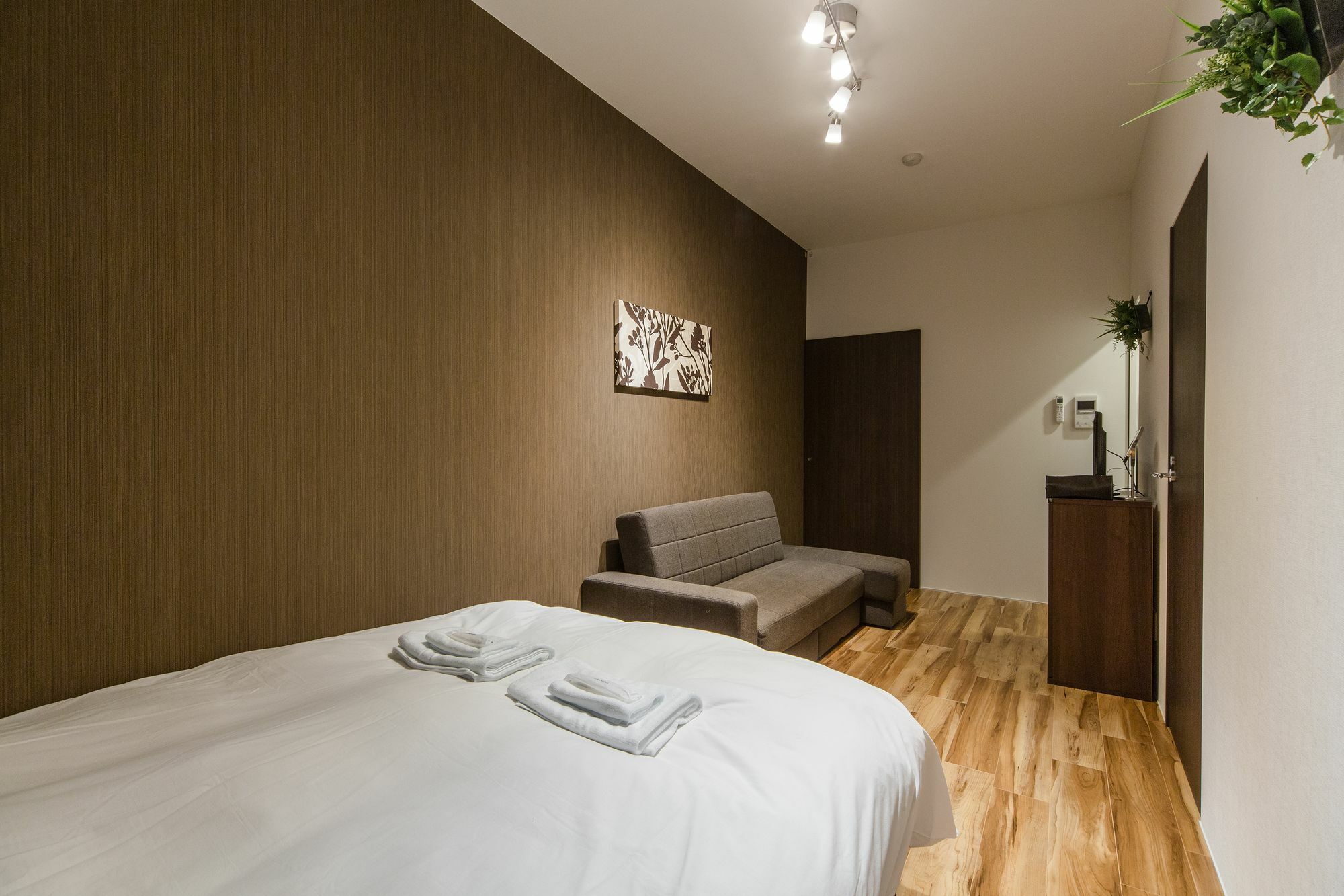 Five Court Umeda Hotel Osaka Exterior photo